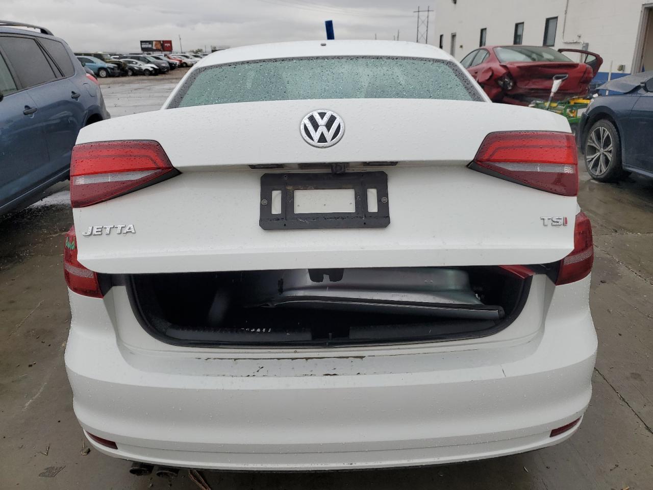 3VW2B7AJ3HM375258 2017 Volkswagen Jetta S