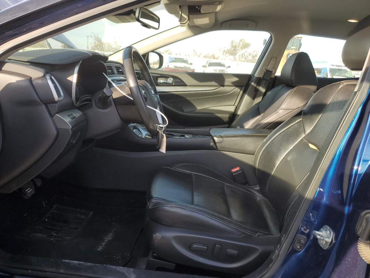 2020 Nissan Maxima - Image 7