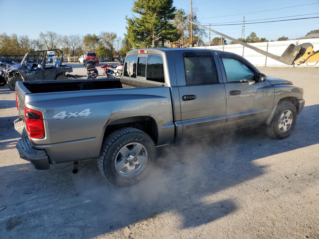 2006 Dodge Dakota - Image 3