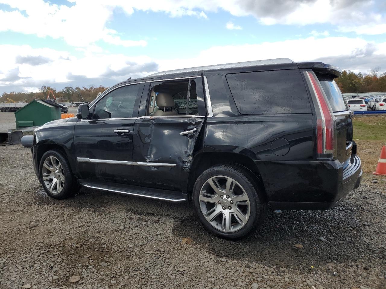 2016 Cadillac Escalade - Image 2