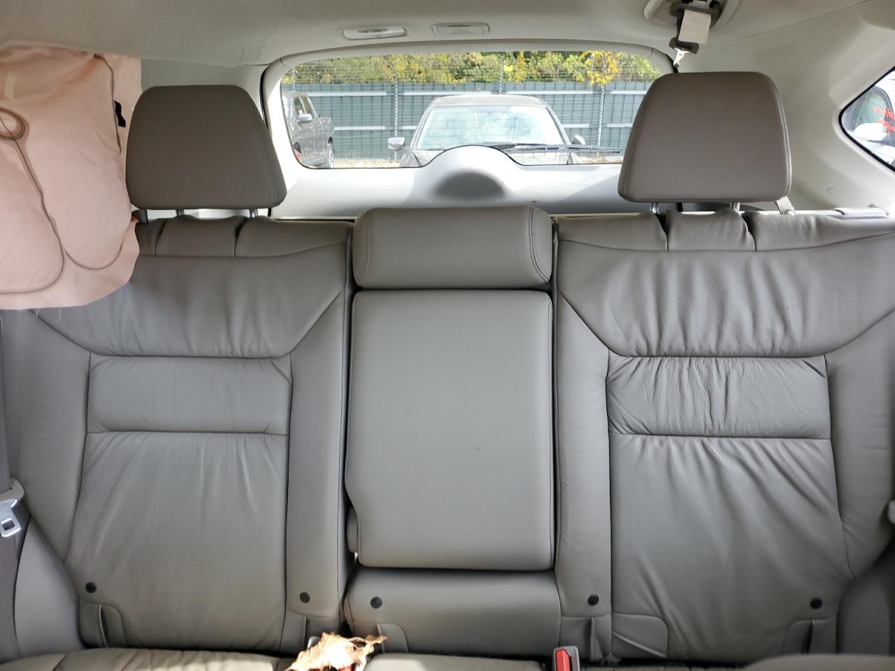 2014 Honda CR-V - Image 10