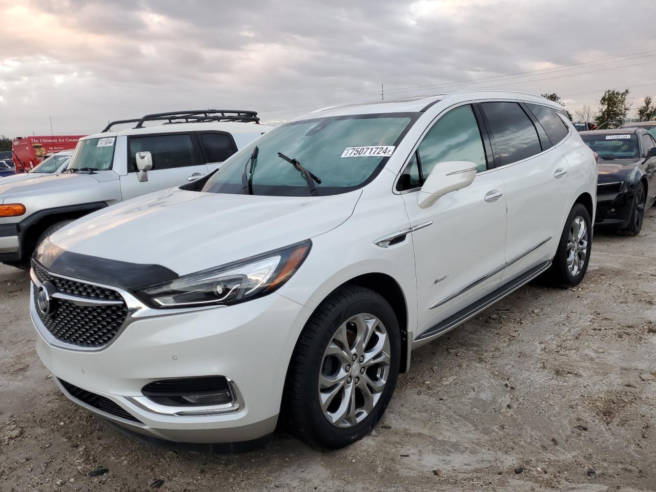 5GAERDKW7KJ102625 2019 BUICK ENCLAVE - Image 1