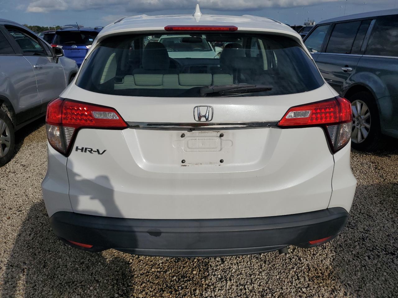 3CZRU5H31KM717847 2019 Honda Hr-V Lx