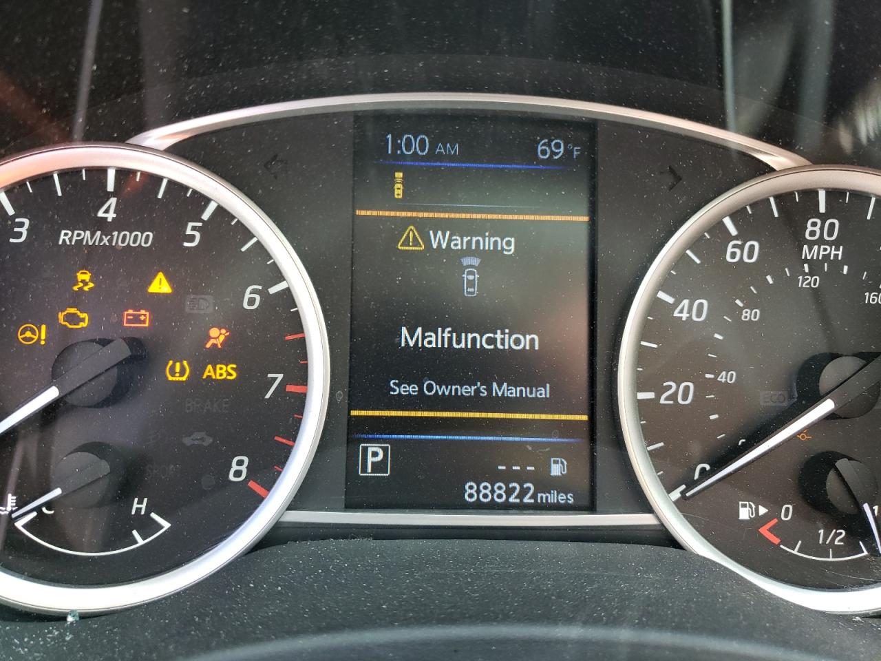 2019 Nissan Sentra - Image 9