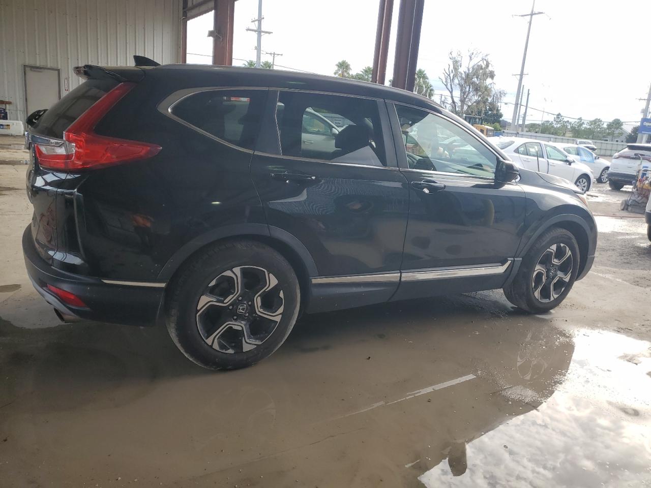 2017 Honda CR-V - Image 3