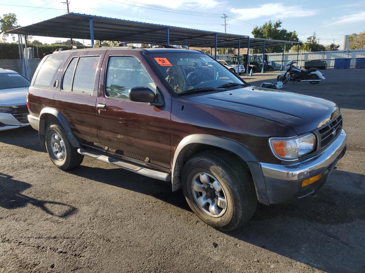 1996 Nissan Pathfinder - Image 4