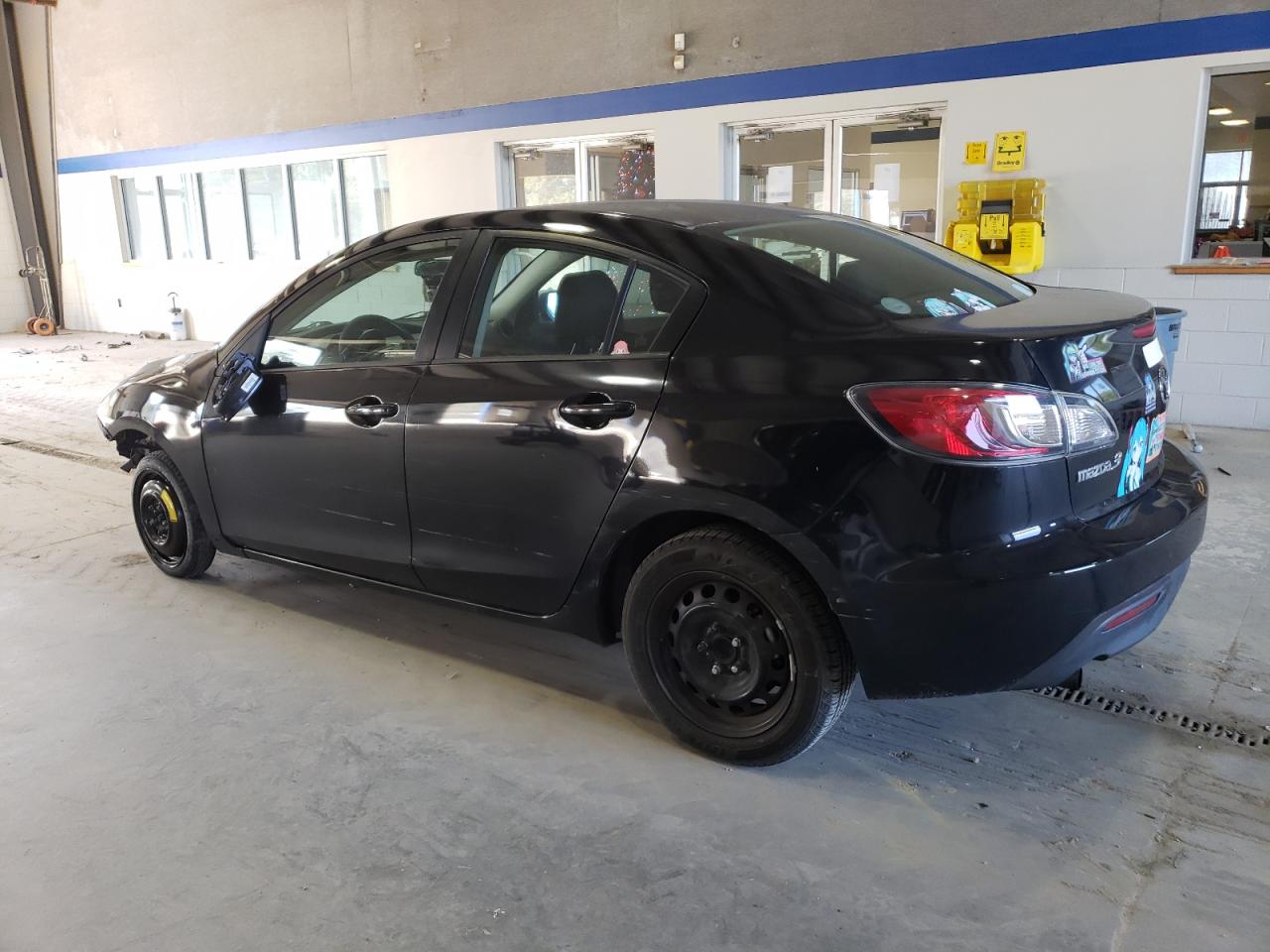 2011 Mazda 3 I VIN: JM1BL1UF3B1498129 Lot: 75901454