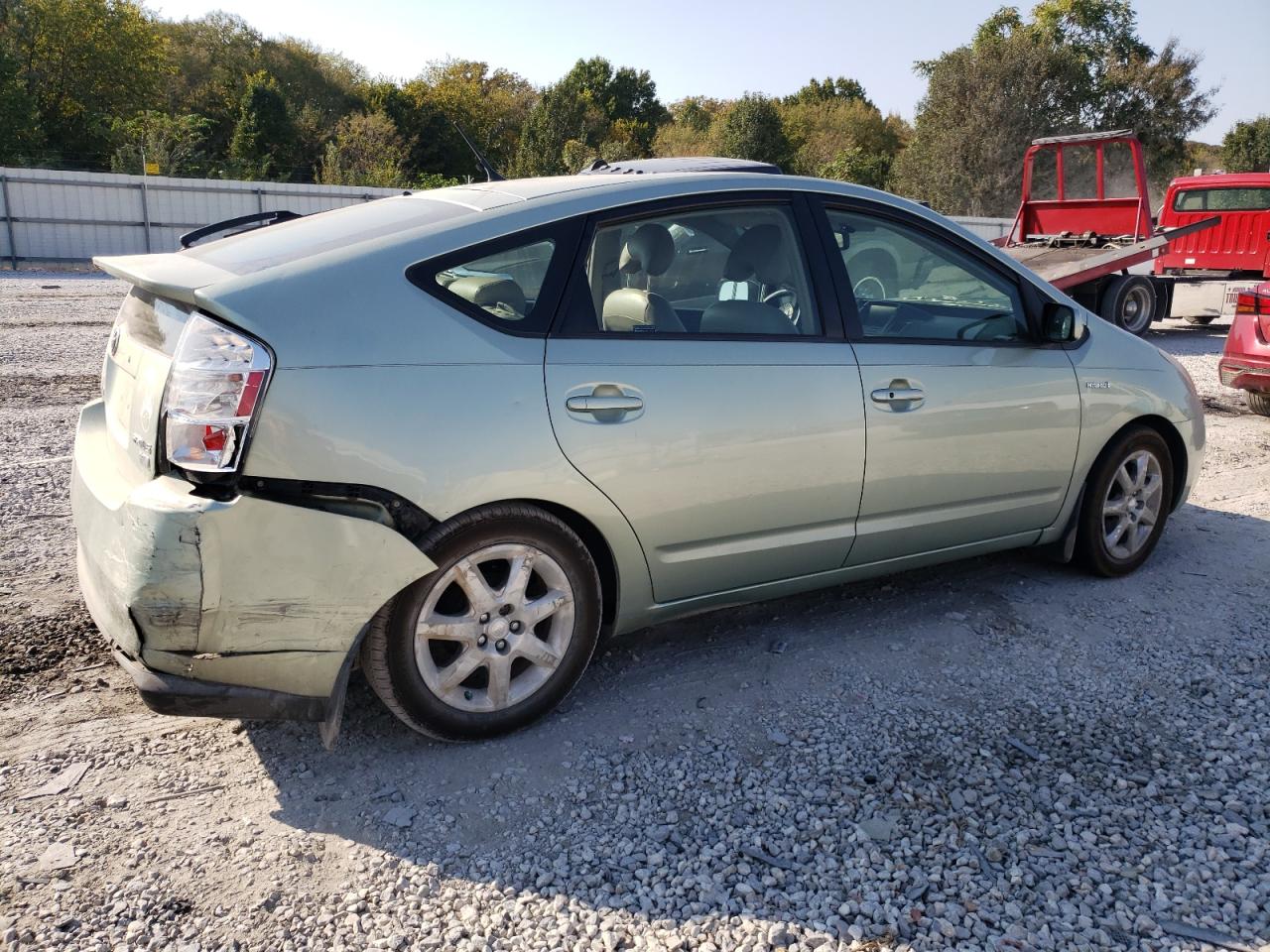 2007 Toyota Prius VIN: JTDKB20U677605627 Lot: 75285374