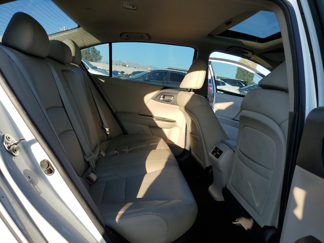 2014 Honda Accord - Image 10