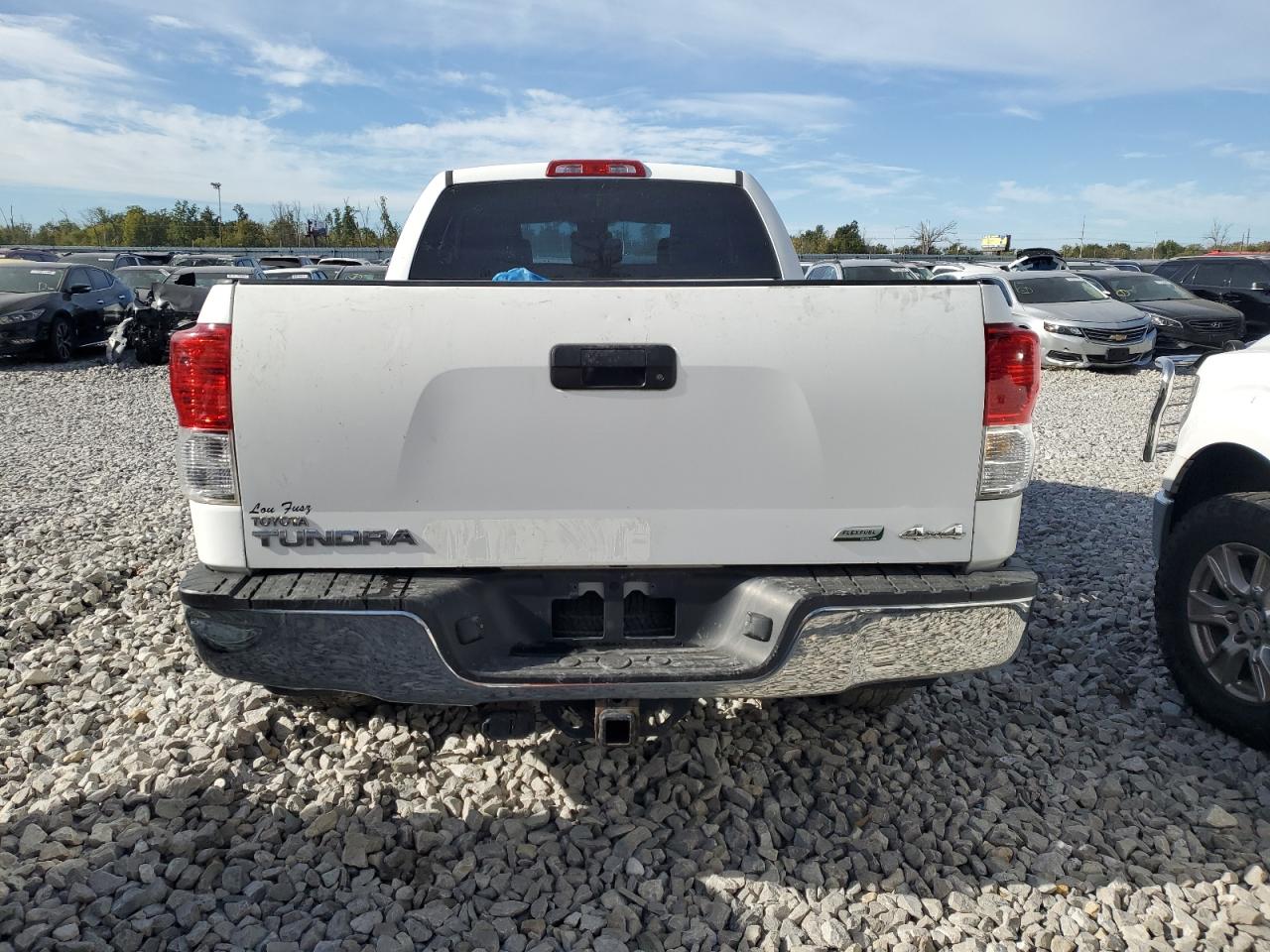 5TFUW5F10BX166235 2011 Toyota Tundra Double Cab Sr5