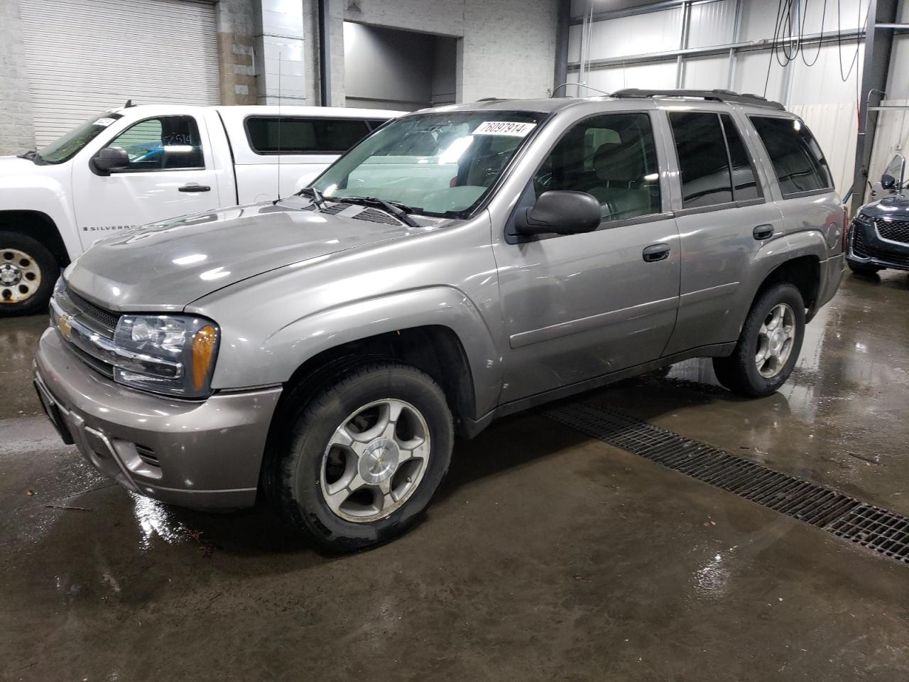 2007 Chevrolet TrailBlazer - Image 1