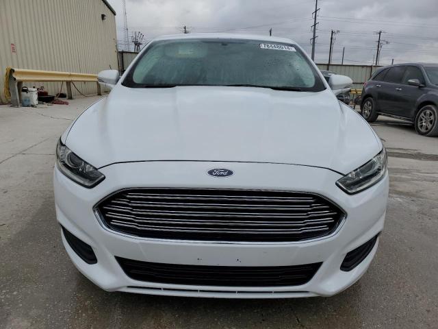  FORD FUSION 2016 Белы