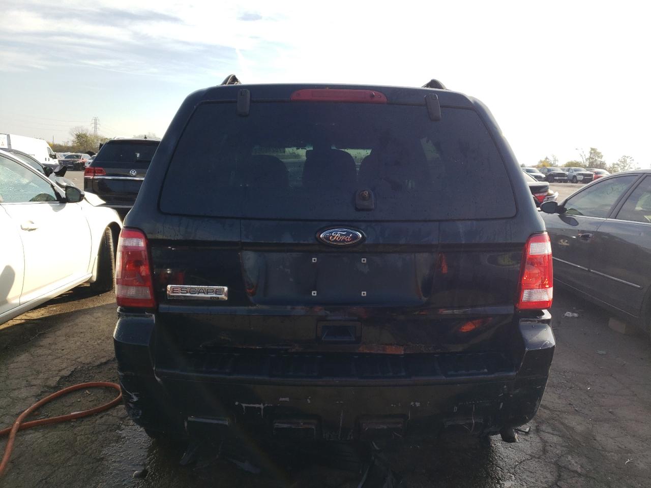 2010 Ford Escape - Image 6