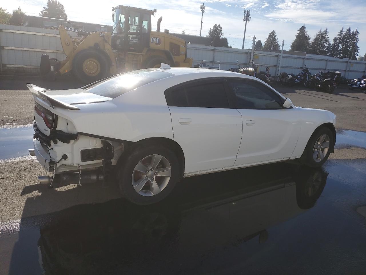 VIN 2C3CDXHG1KH740459 2019 DODGE CHARGER no.3