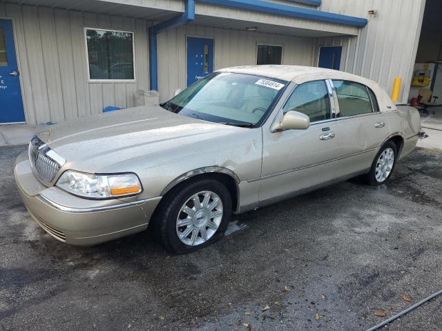 2008 Lincoln Town Car Signature Limited de vânzare în Fort Pierce, FL - Side