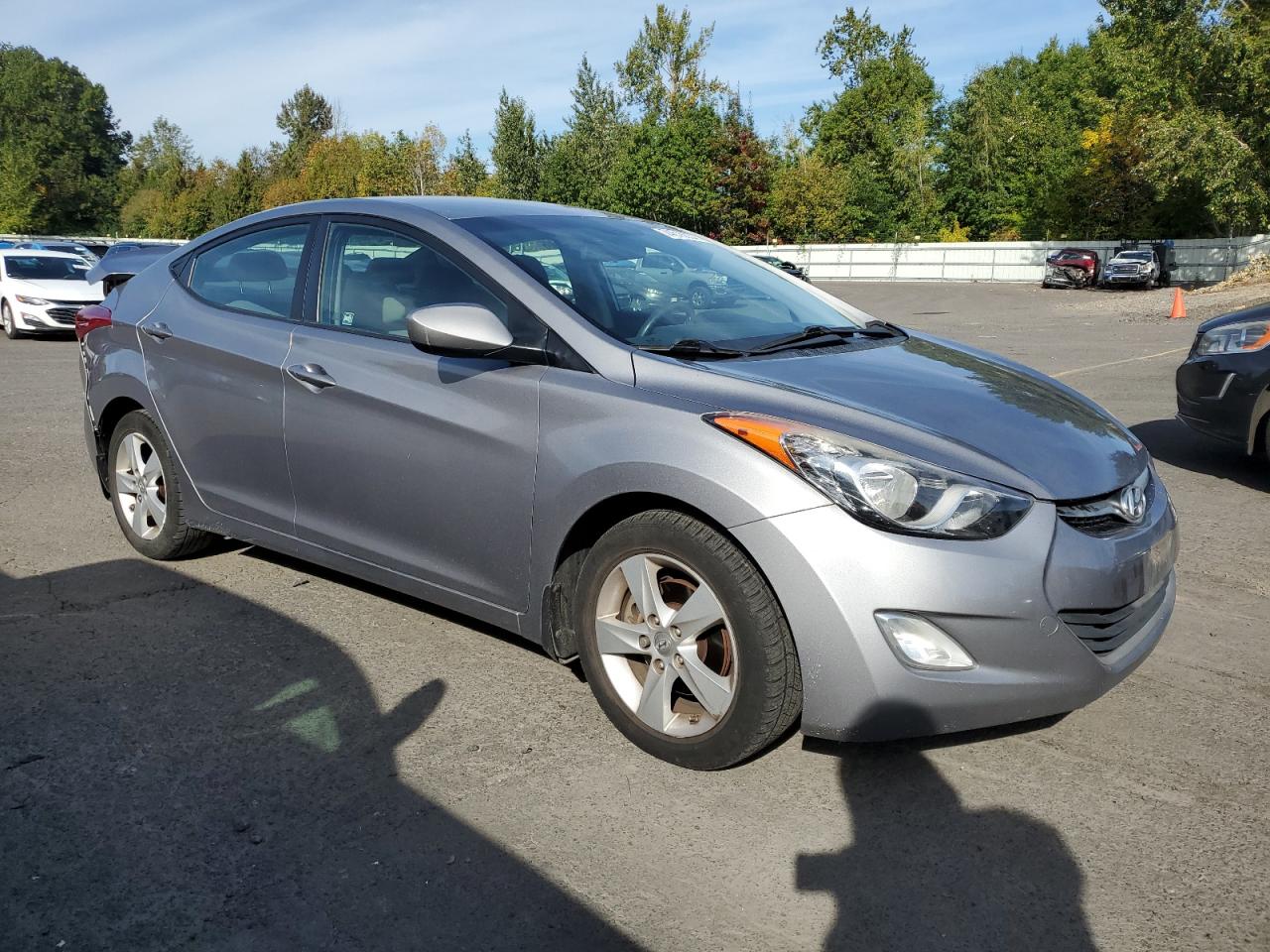 2012 Hyundai Elantra - Image 4