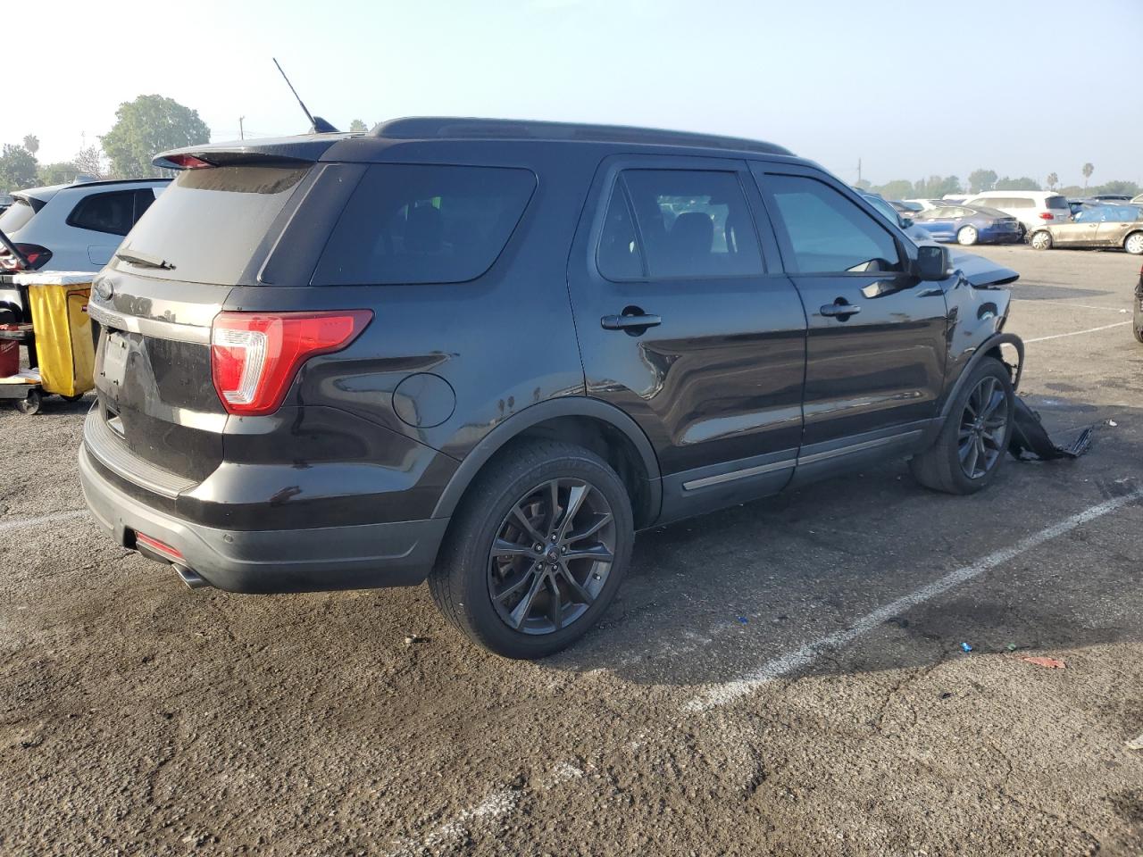 VIN 1FM5K7D84KGA60510 2019 FORD EXPLORER no.3