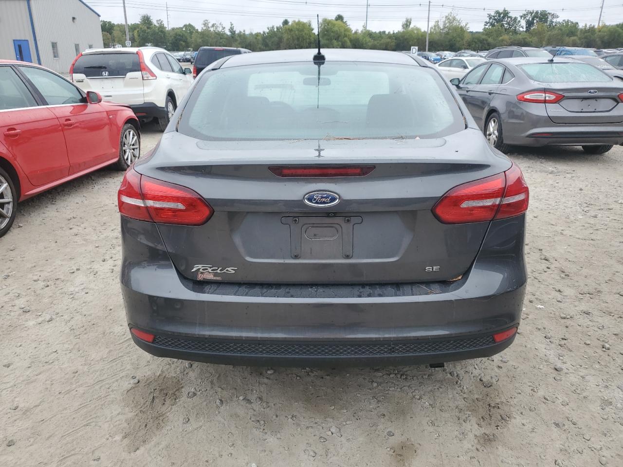 1FADP3F21FL206156 2015 Ford Focus Se