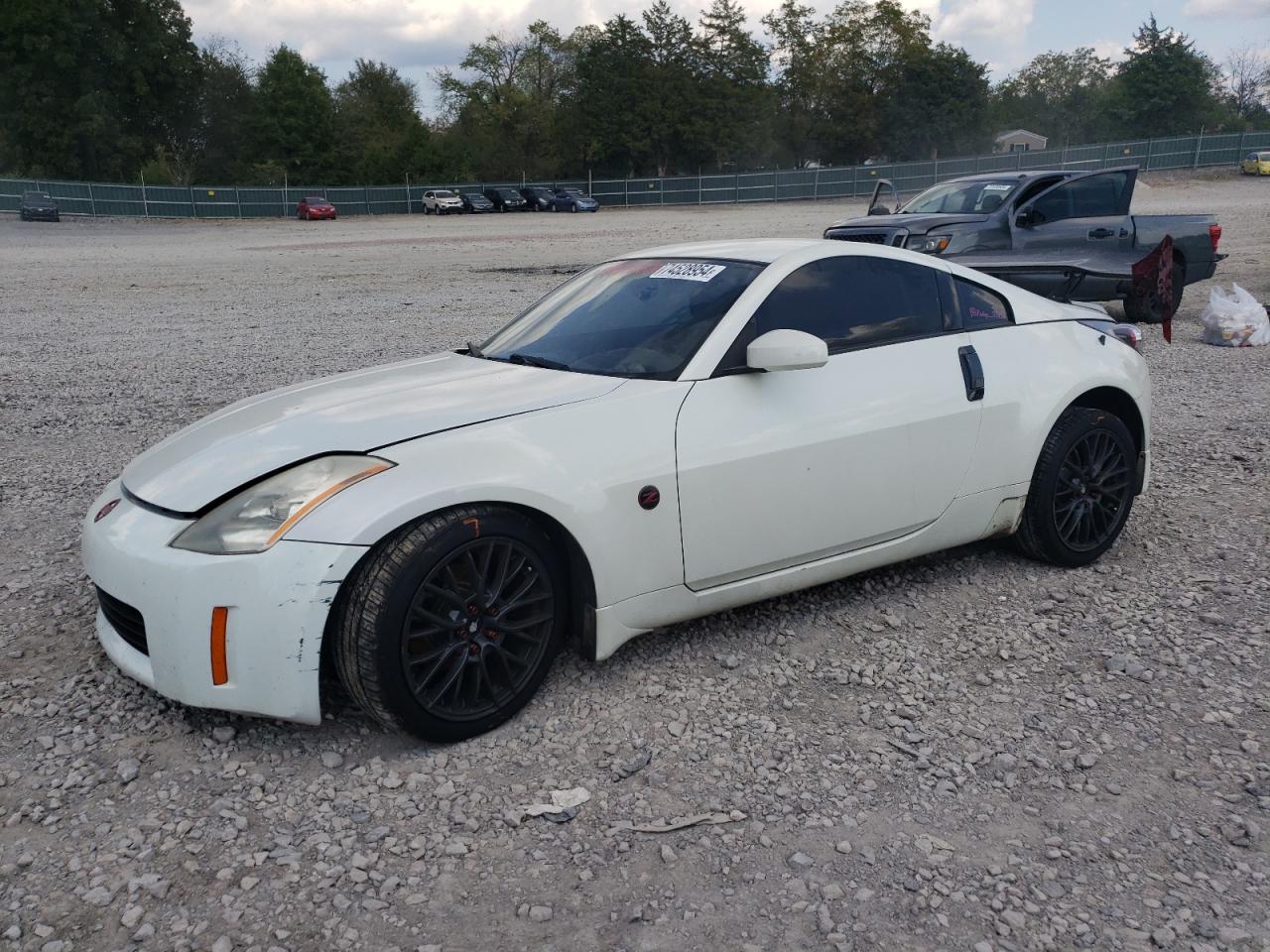 2003 Nissan 350Z Coupe VIN: JN1AZ34E33T011033 Lot: 74528954