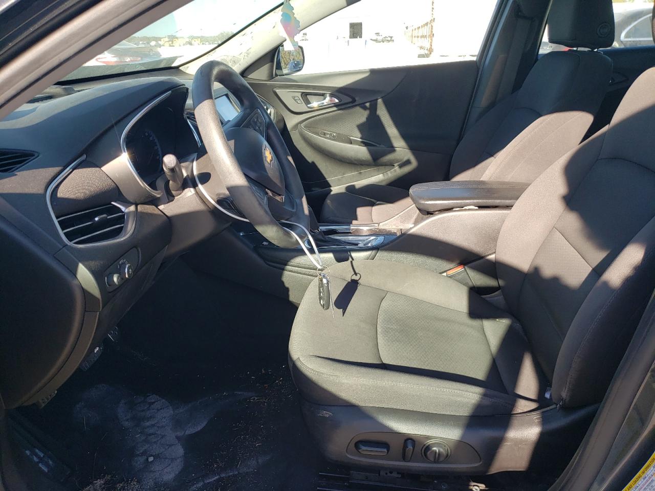 2017 Chevrolet Malibu - Image 7