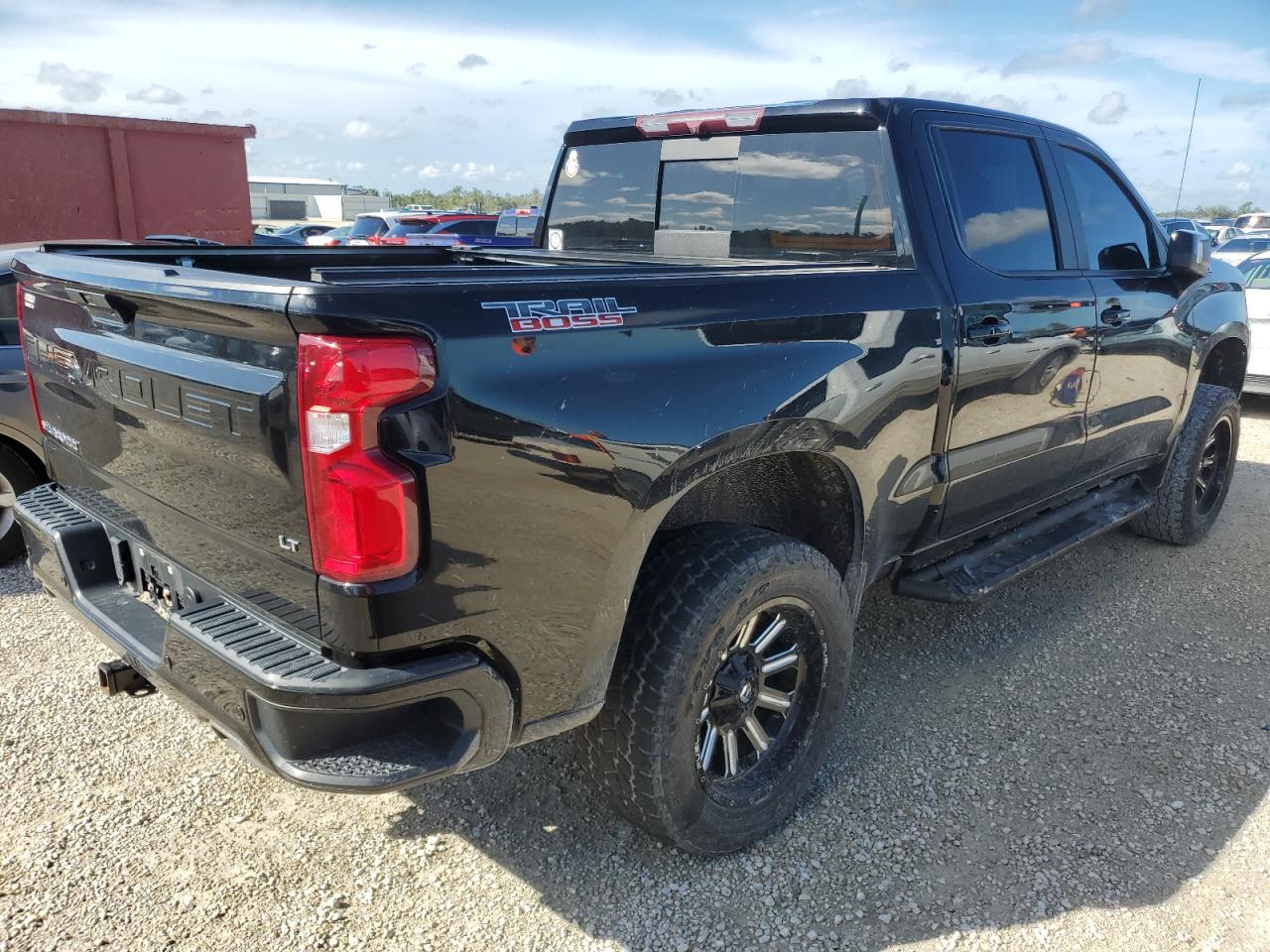 2020 Chevrolet Silverado - Image 3