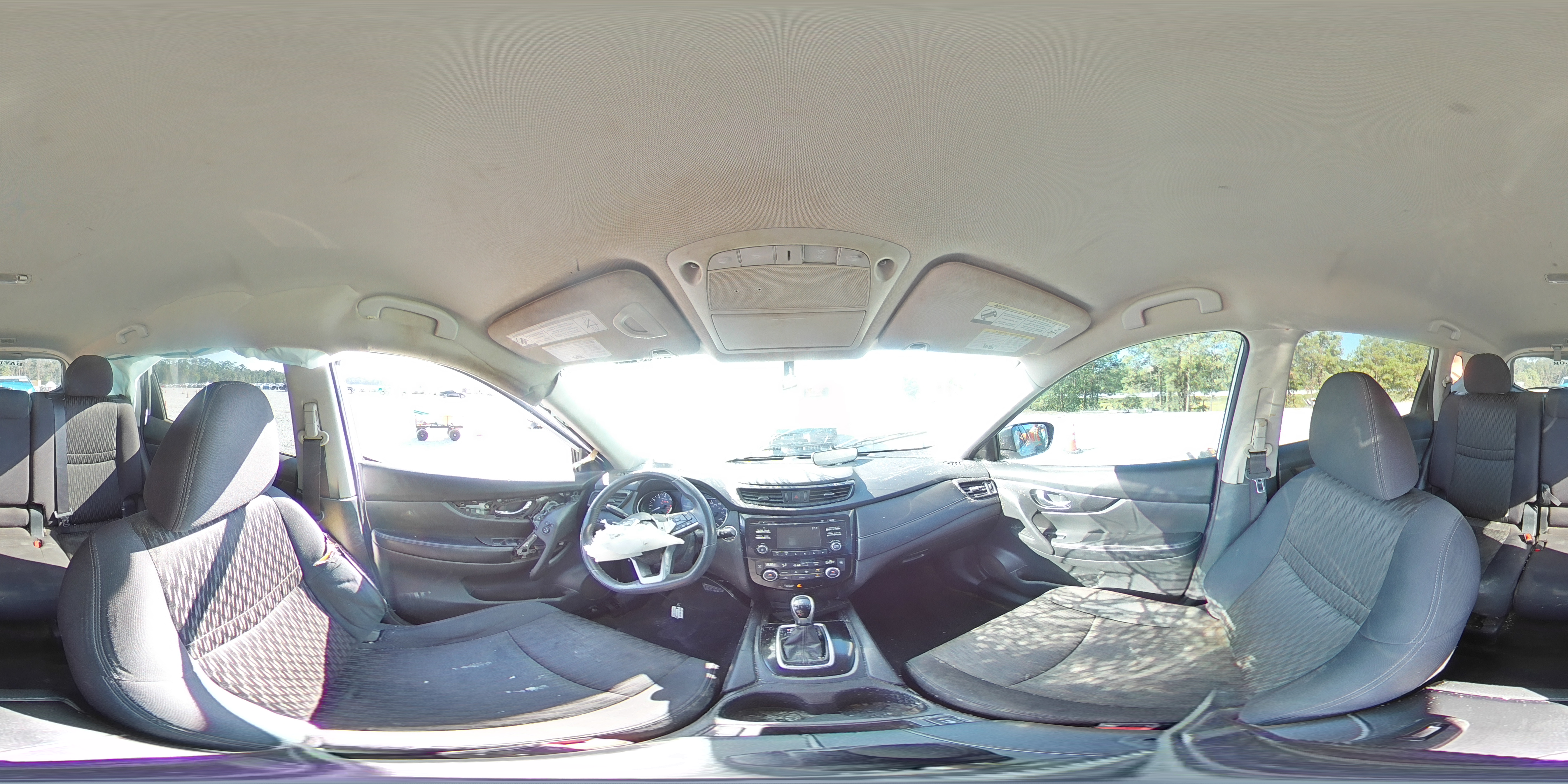 2017 Nissan Rogue - Image 15