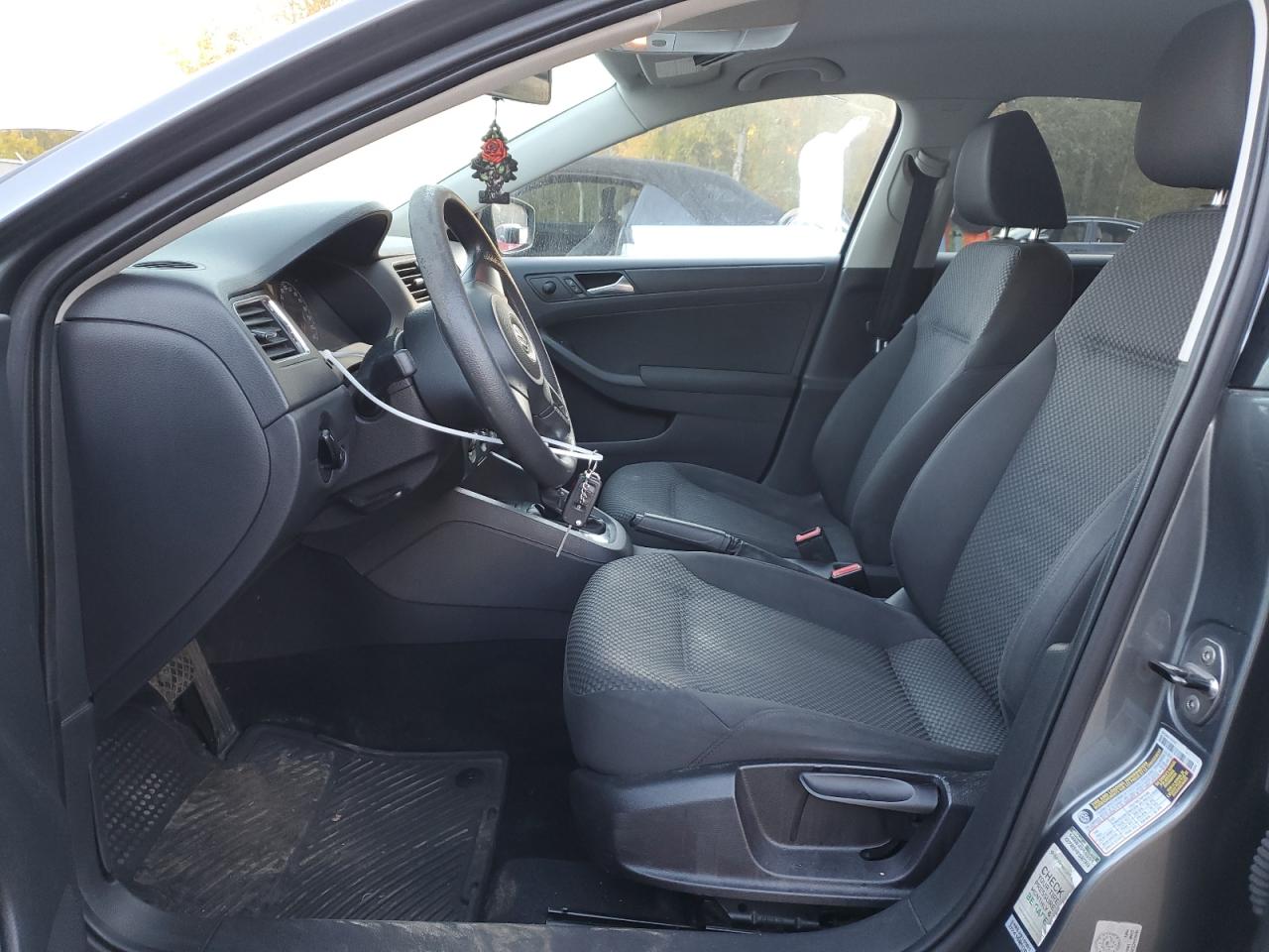 2011 Volkswagen Jetta Base VIN: 3VW2K7AJ3BM359522 Lot: 74530254