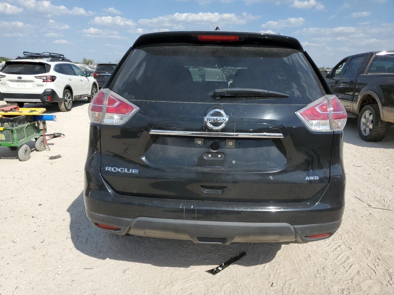 2016 Nissan Rogue S VIN: KNMAT2MV9GP724641 Lot: 73684564