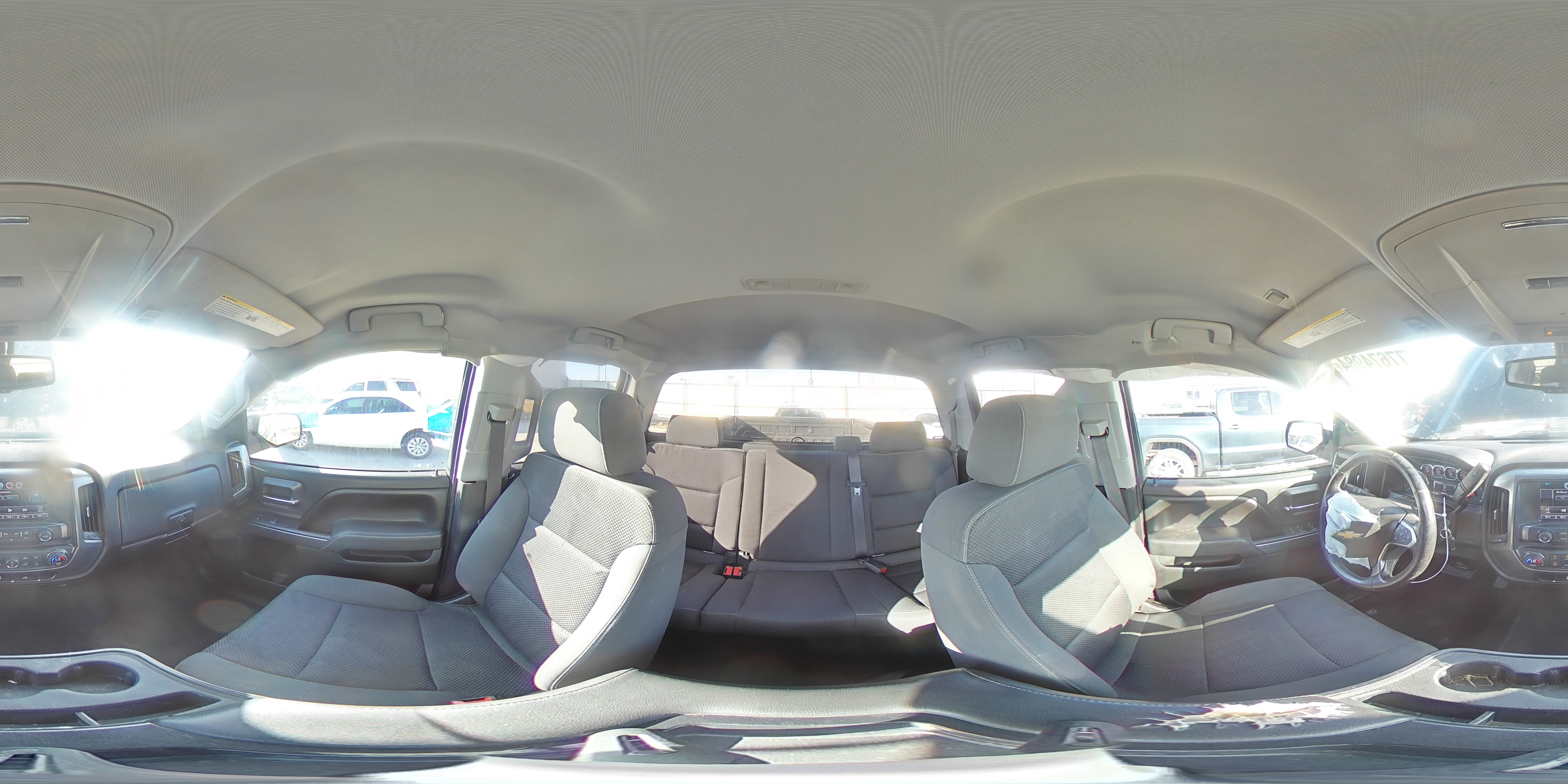 2016 Chevrolet Silverado - Image 14
