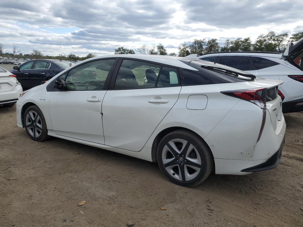 VIN JTDKARFU2H3052552 2017 TOYOTA PRIUS no.2