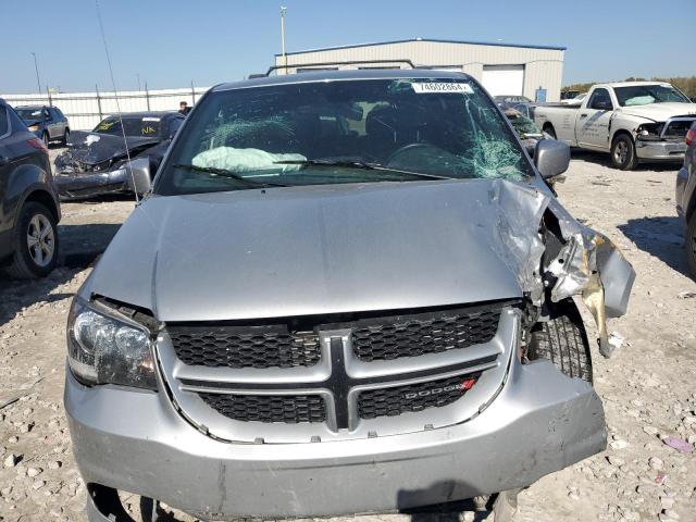 DODGE CARAVAN 2018 Серебристый