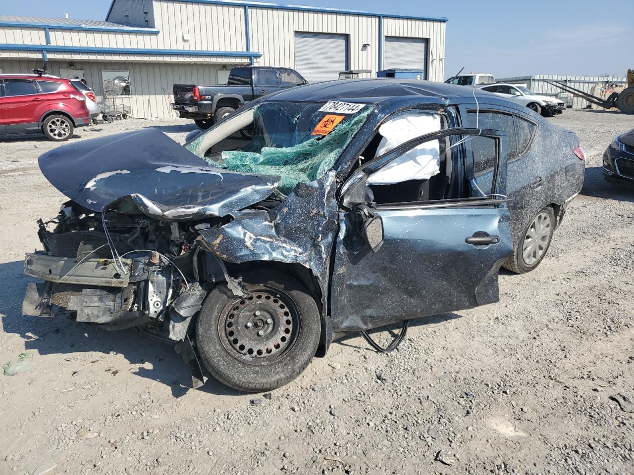 3N1CN7AP2GL826965 NISSAN VERSA 2016