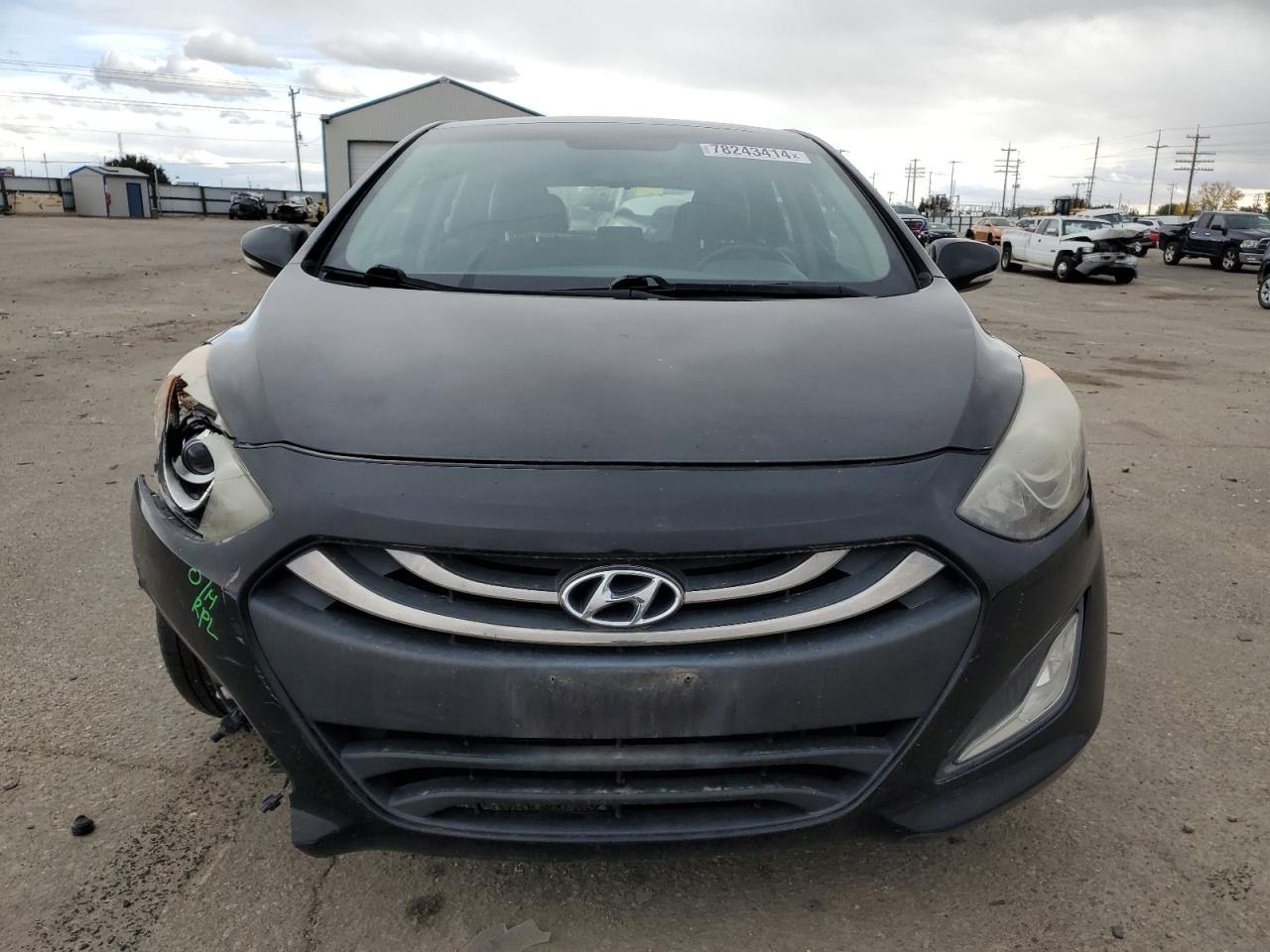 2013 Hyundai Elantra - Image 5
