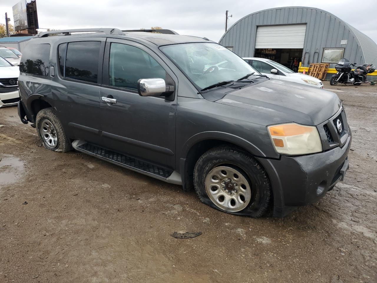 2010 Nissan Armada - Image 4