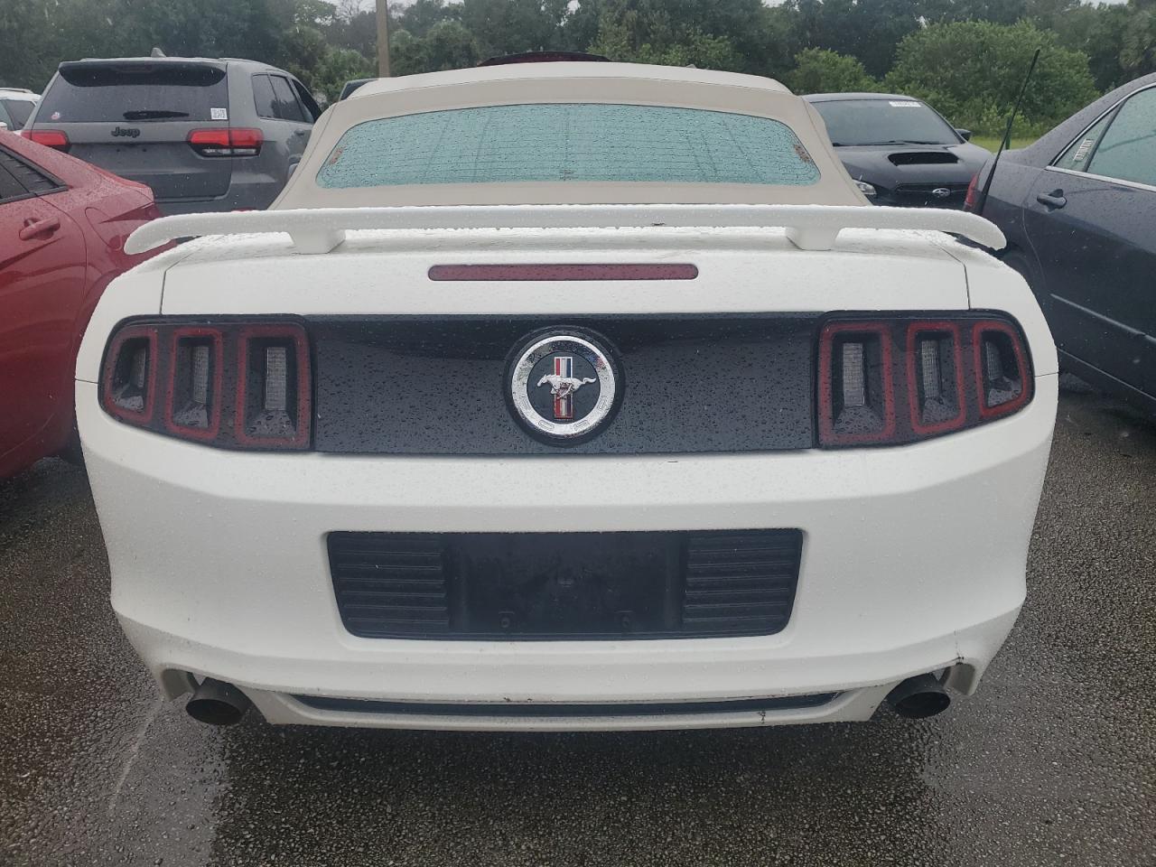 1ZVBP8EM7D5268578 2013 Ford Mustang