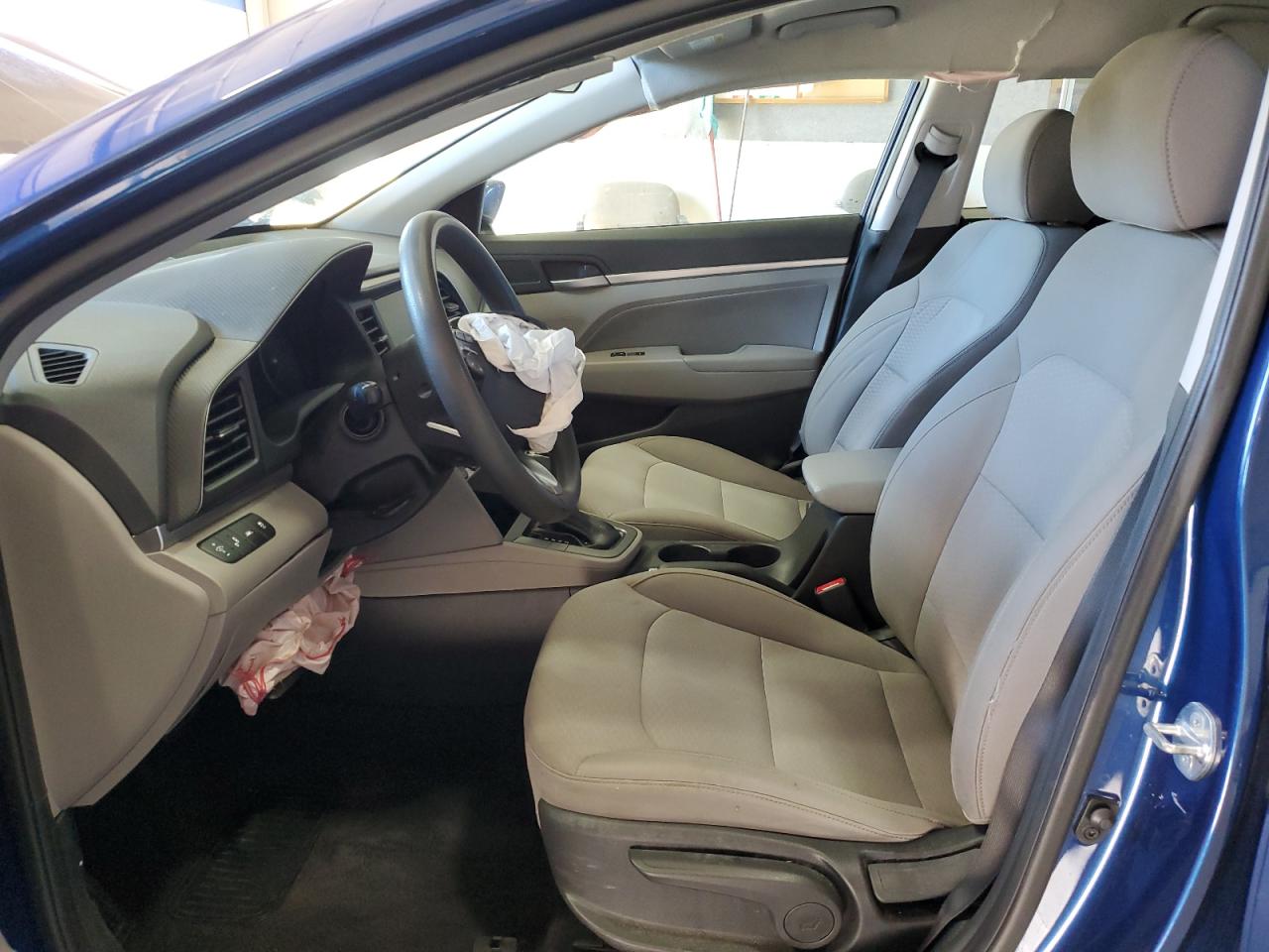 2020 Hyundai Elantra - Image 7