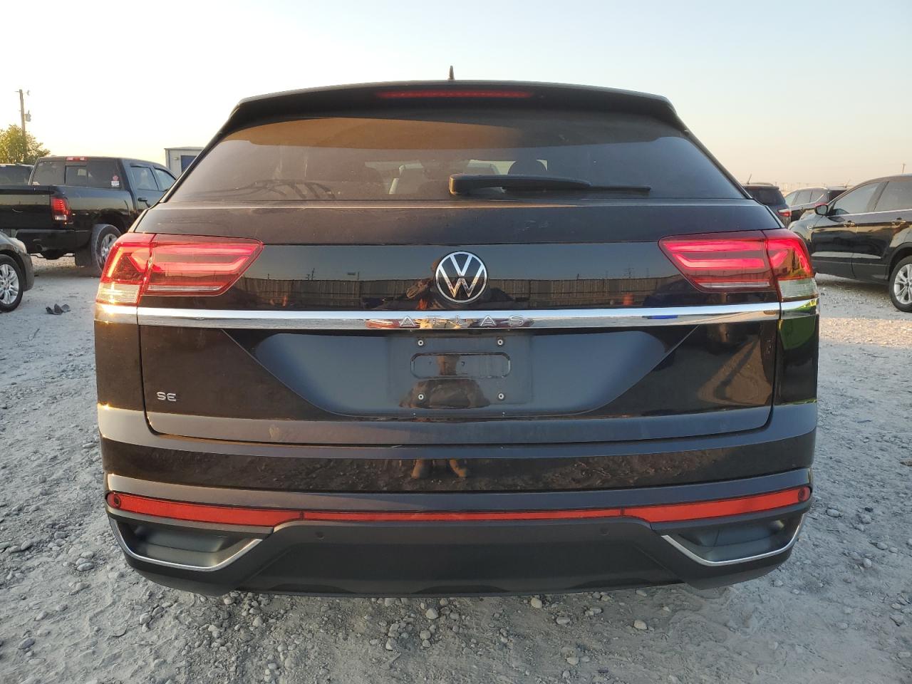 2022 Volkswagen Atlas Cross Sport Se VIN: 1V2JC2CA0NC224224 Lot: 74612554