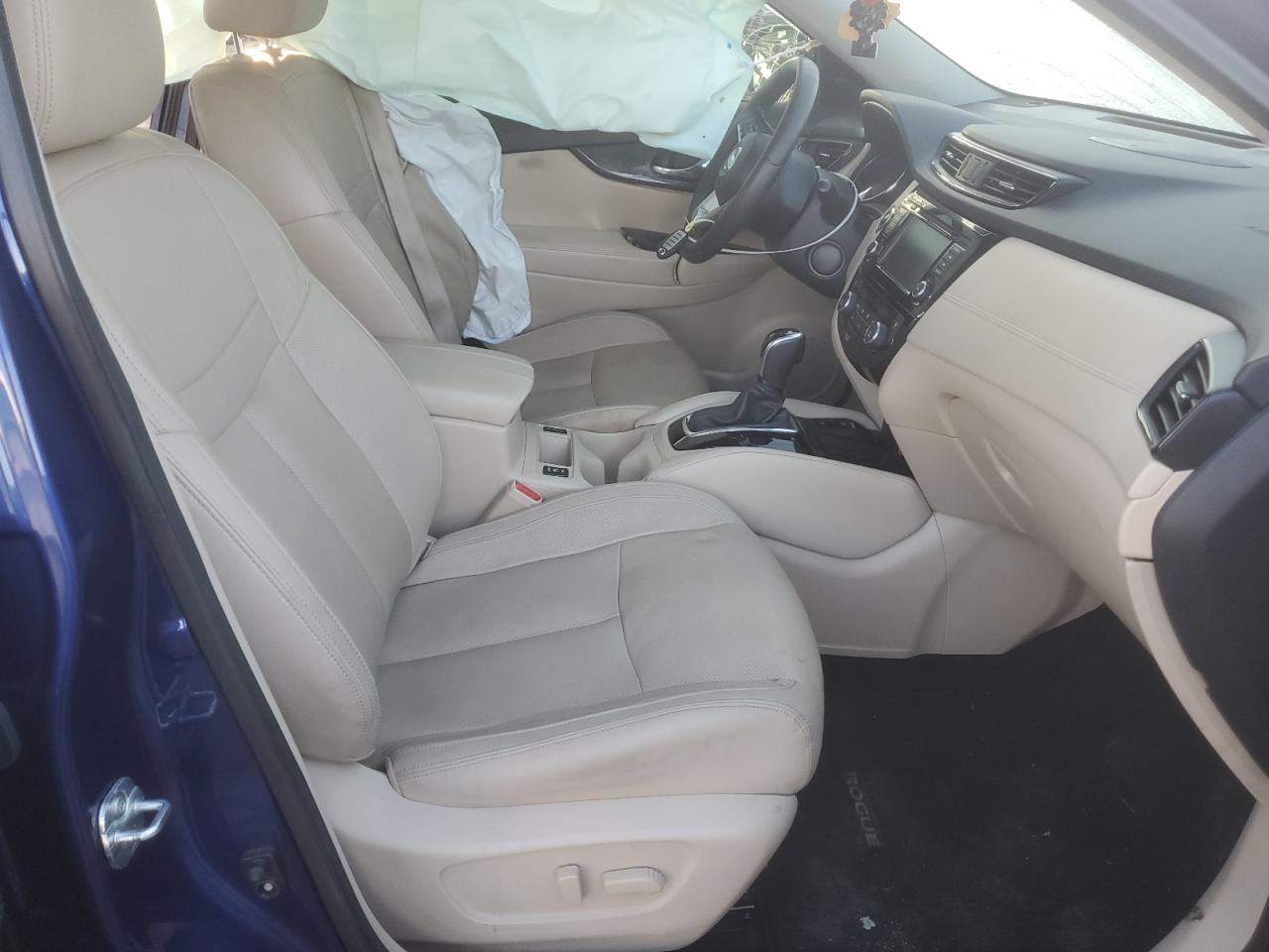 5N1AT2MT4LC741813 NISSAN ROGUE 2020