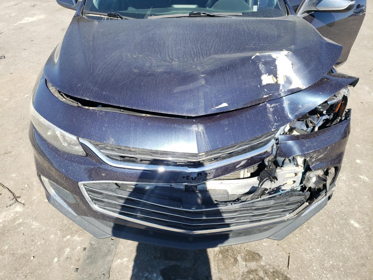 2016 Chevrolet Malibu - Image 12