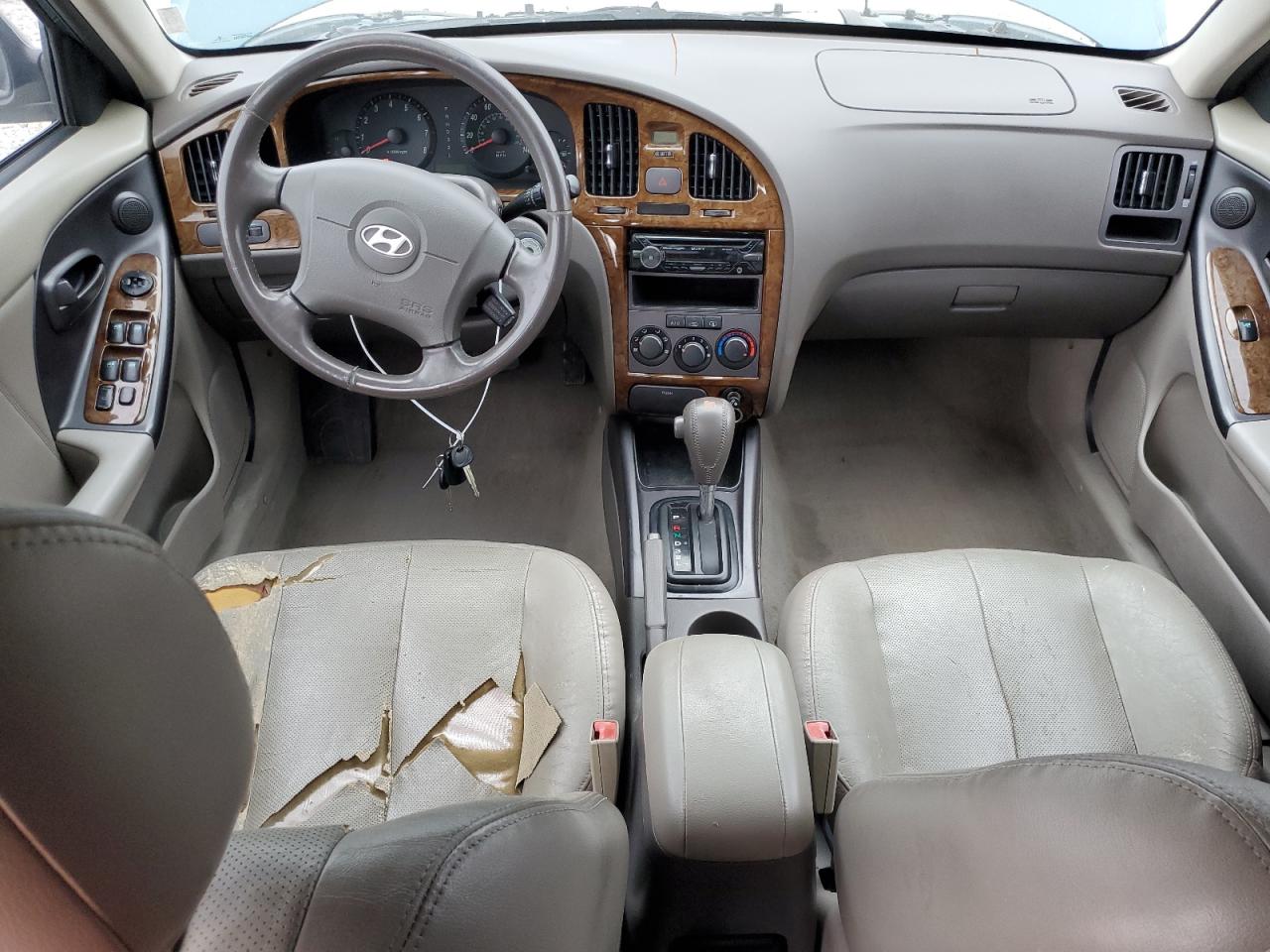 2006 Hyundai Elantra - Image 8