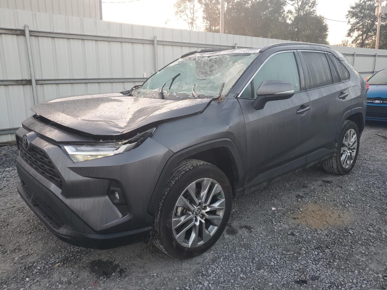 2022 Toyota RAV 4 - Image 1