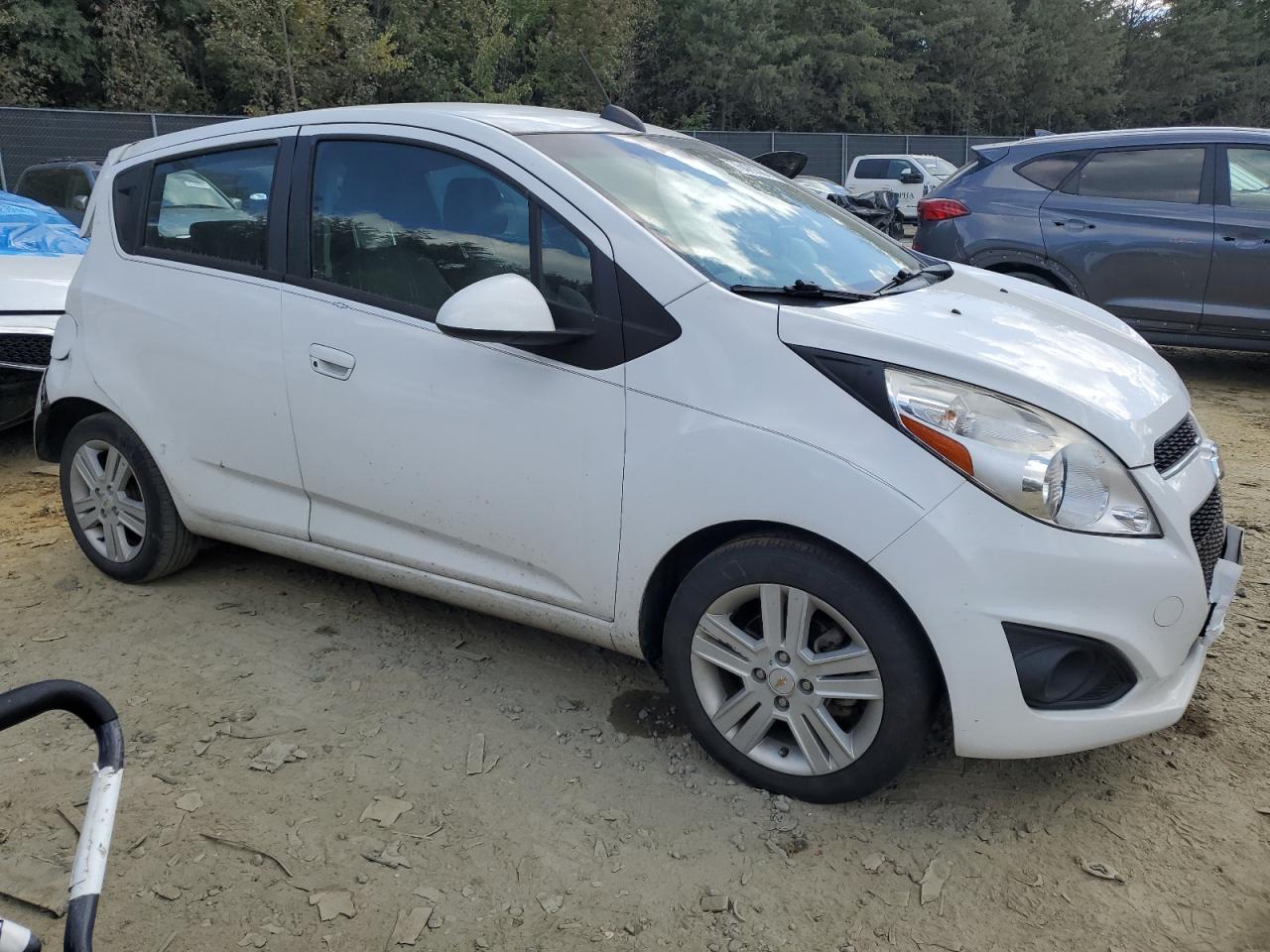 2015 Chevrolet Spark - Image 4