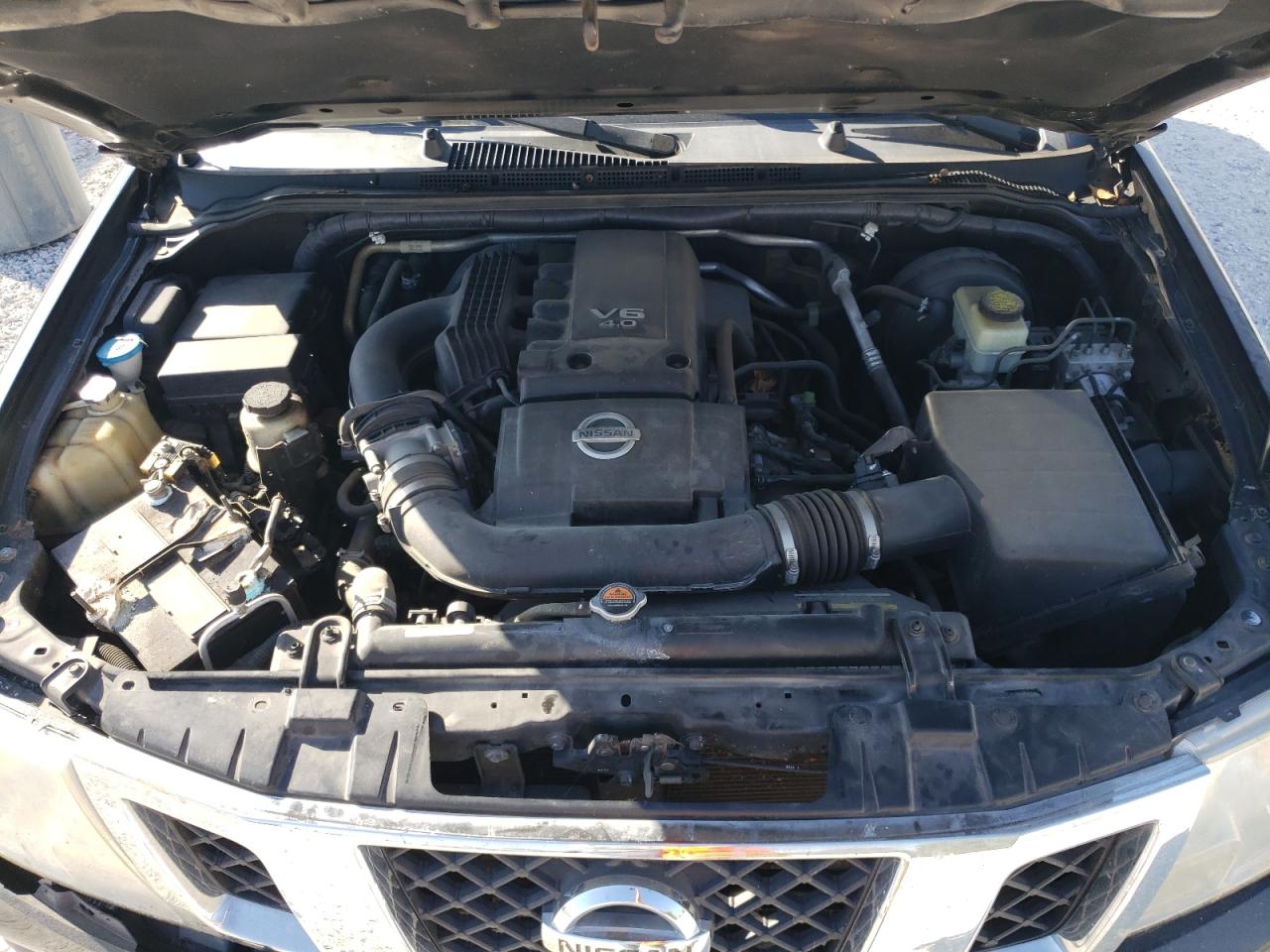 2014 Nissan Navara (Frontier) - Image 11