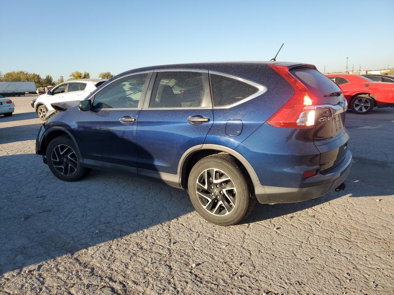 2016 Honda CR-V - Image 2