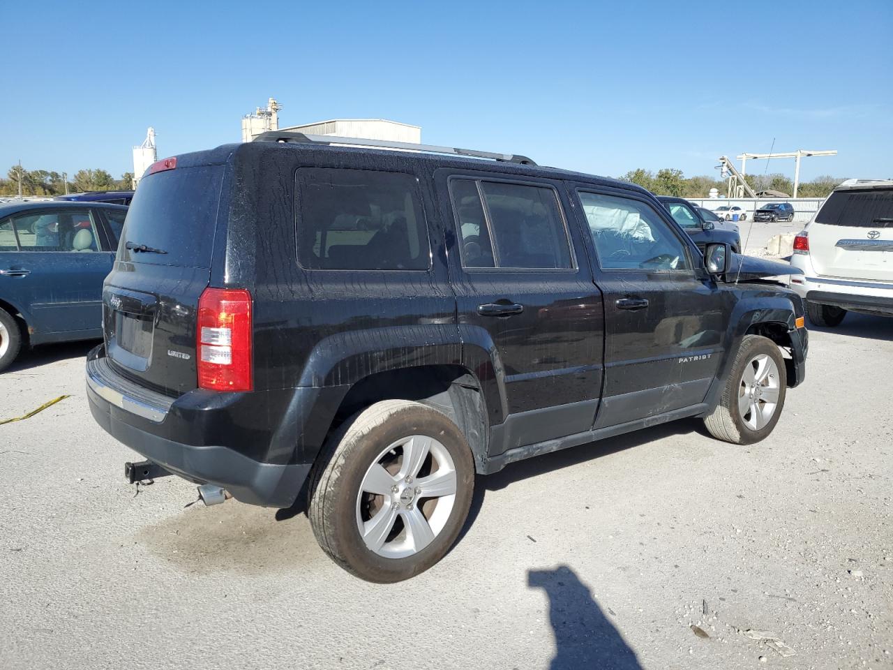 2012 Jeep Liberty (Patriot) - Image 3