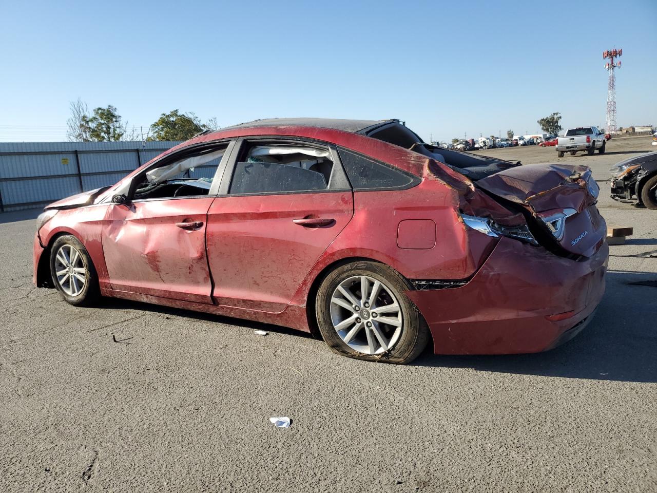 2015 Hyundai Sonata Se VIN: 5NPE24AF8FH252682 Lot: 75039854