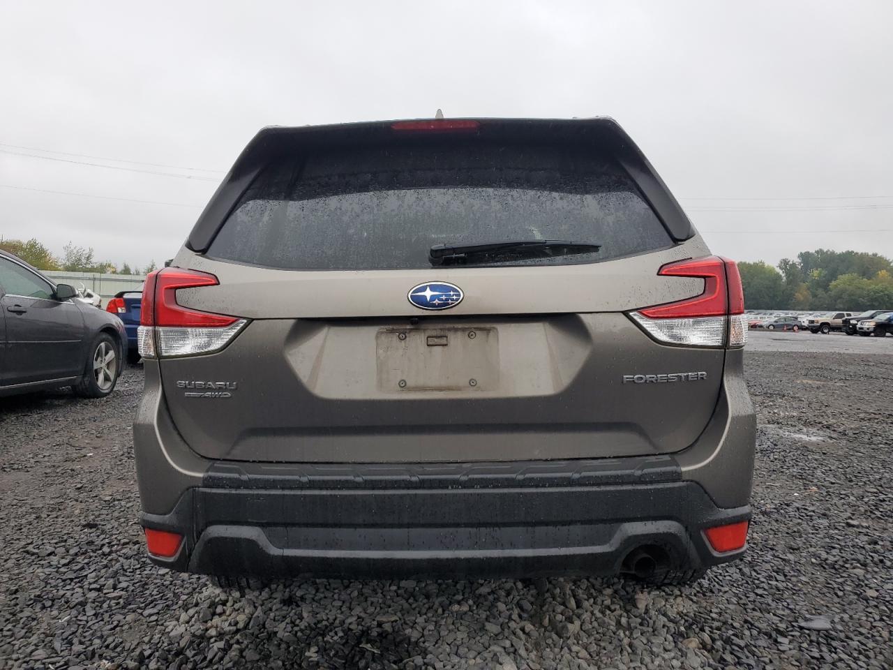 2019 Subaru Forester Premium VIN: JF2SKAGC8KH523409 Lot: 75874544