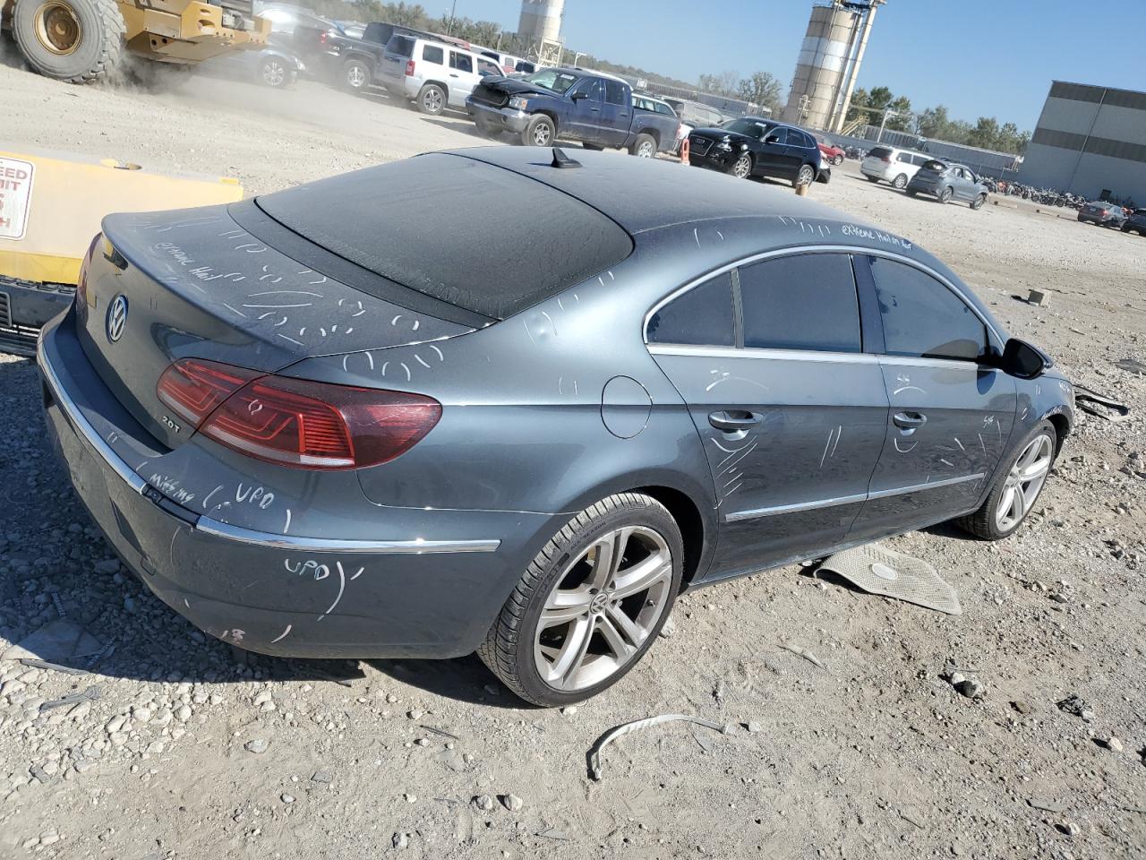 2013 Volkswagen Passat CC - Image 3
