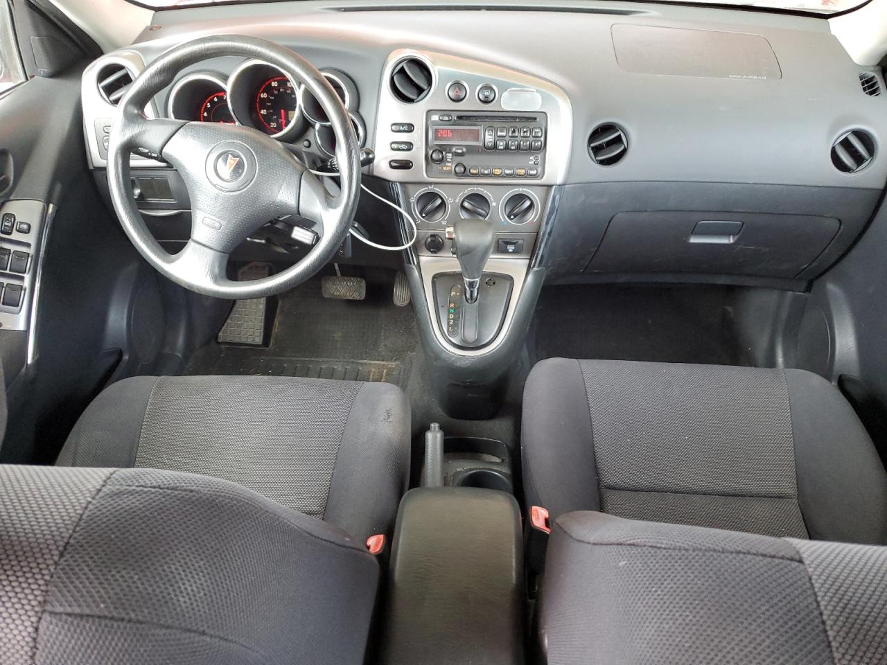 2004 Pontiac Vibe - Image 8