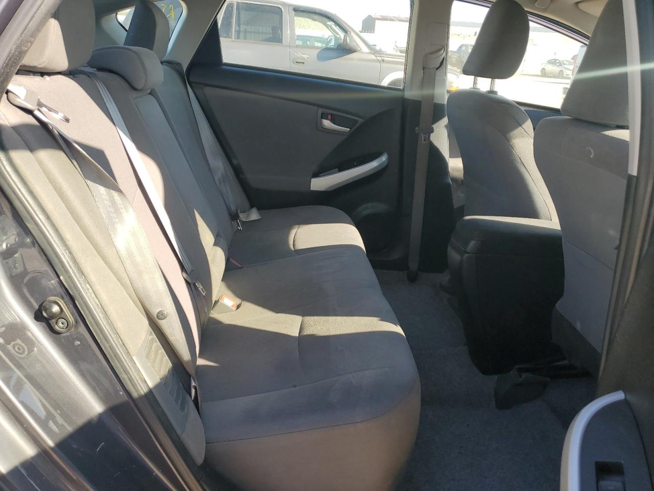 JTDKN3DP8F3074616 2015 Toyota Prius Plug-In